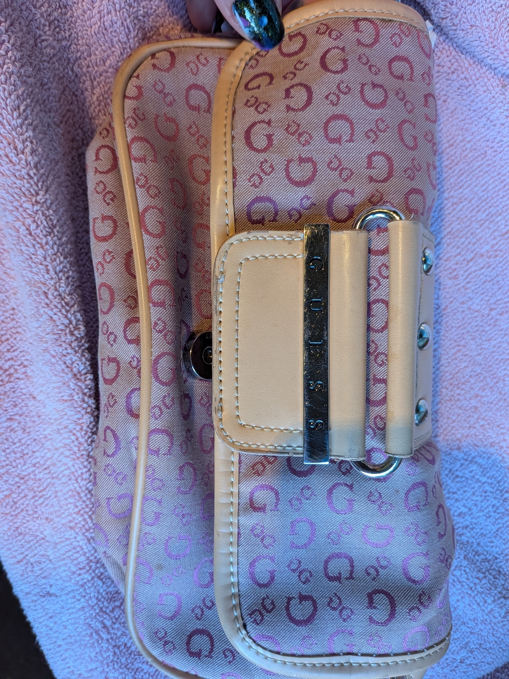 RARE Y2K Guess by Marciano Pink Logo Canvas Clutch with Cream Trim
